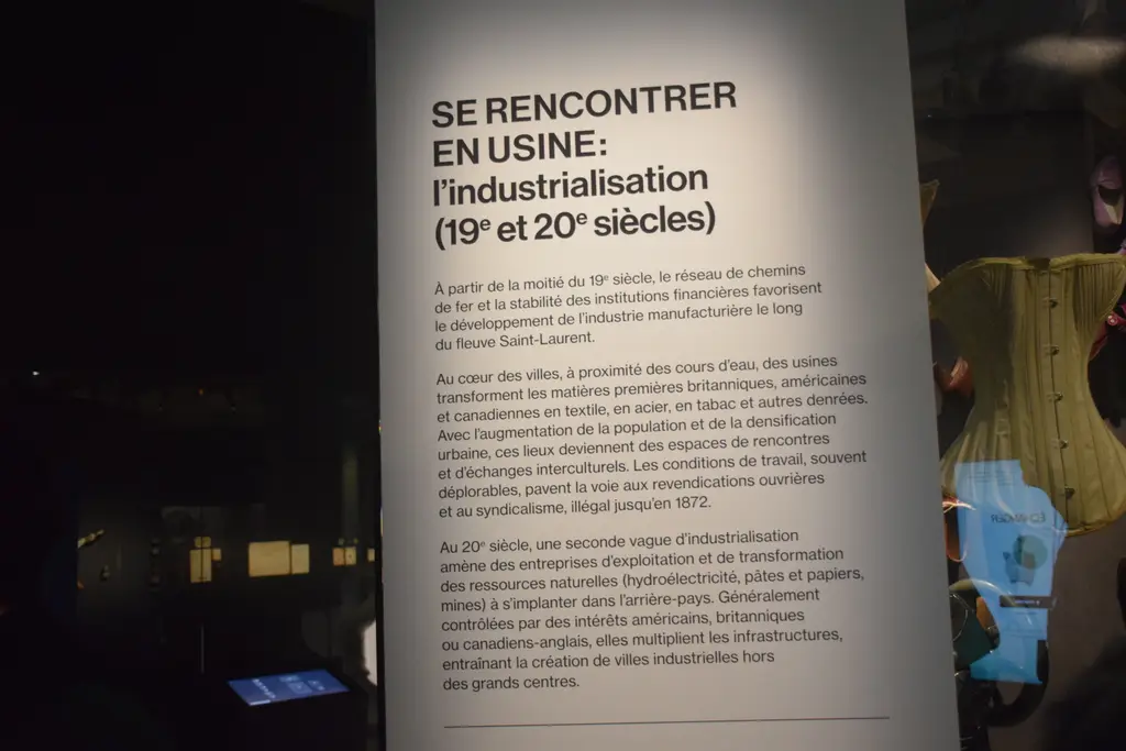 Wikiconf2024 Visite du Musée de la civilisation au Québec au Canada 04