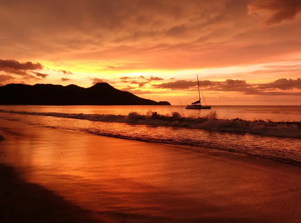 papagayo, beach, sea, boat, sunset, sky, water, coast, clouds, costa, rica, outdoors, evening, ocean, nature, travel, dramatic, costa rica