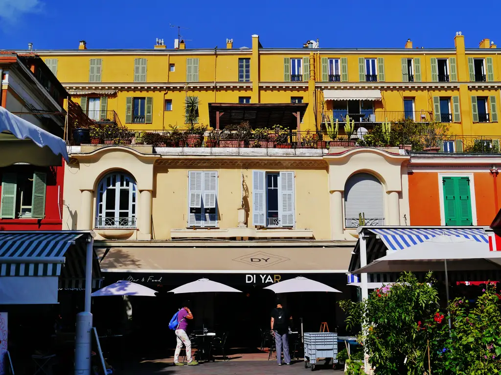 Nice Cours Saleya 03
