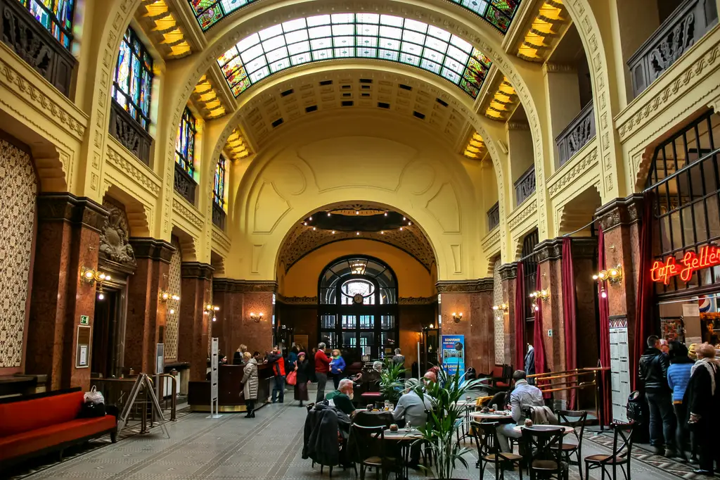 Budapest Gellért Thermal Bath (31410492545)
