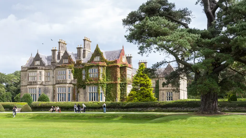 Muckross House and Gardens, Killarney-20120901