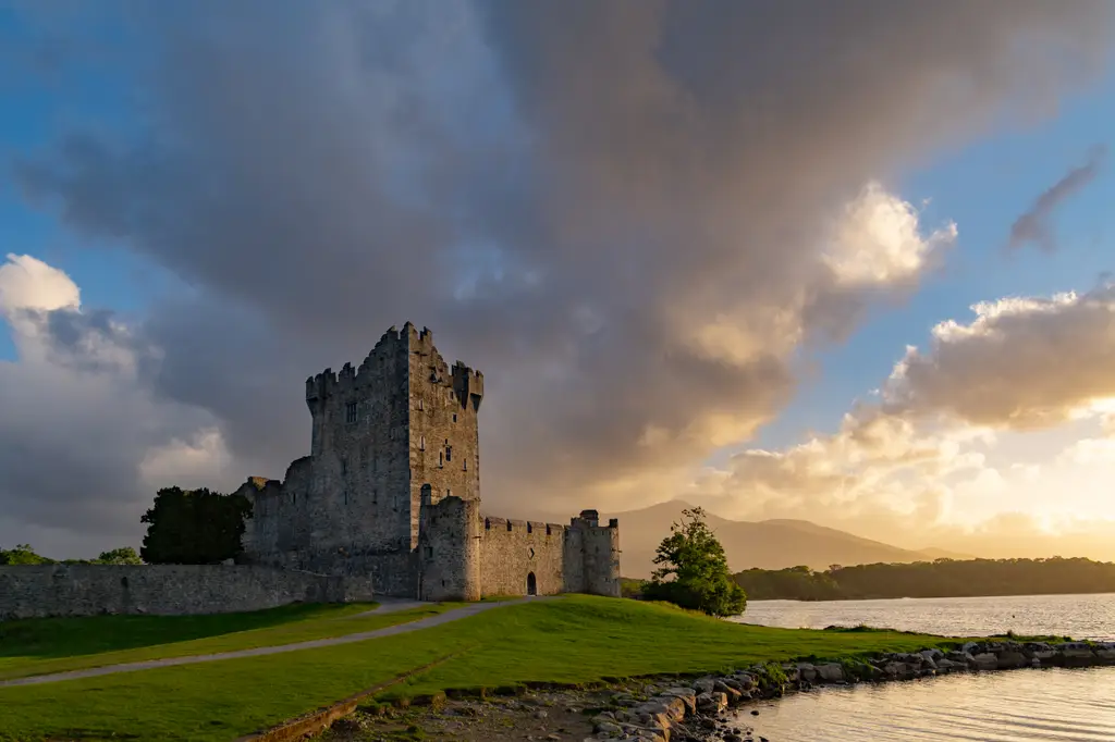 Ross Castle - Flickr - Corey Leopold