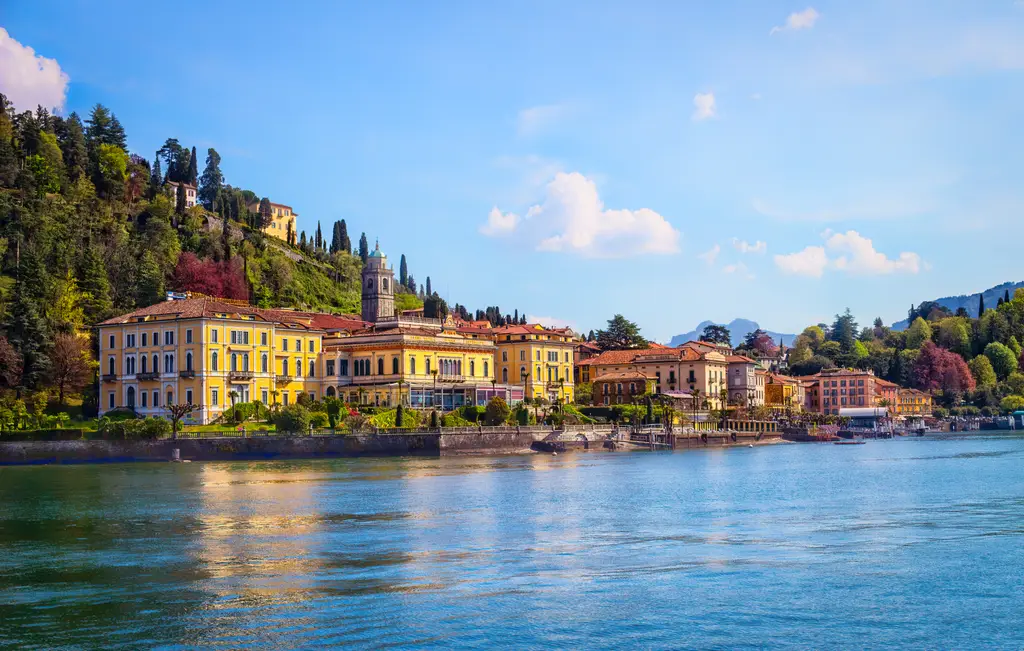 Bellagio, Lake Como, Italy (51180622244)