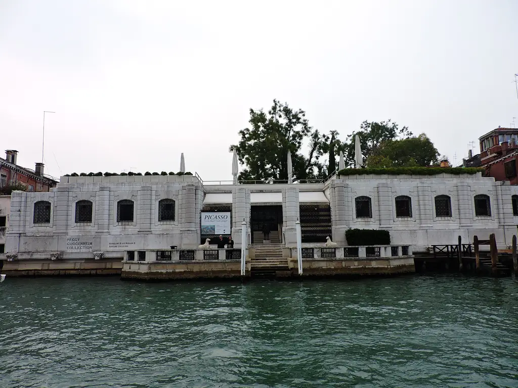 Palazzo Venier dei Leoni (Peggy Guggenheim Collection), Venice (37100733803)
