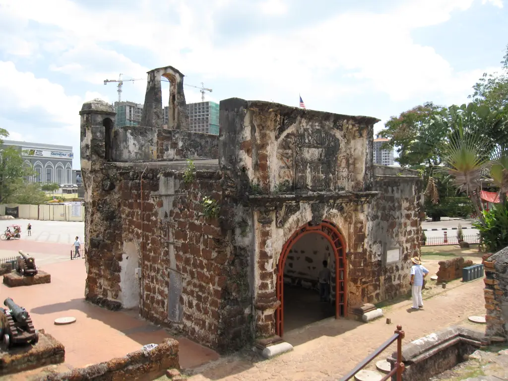 Porta de Santiago A Famosa 2
