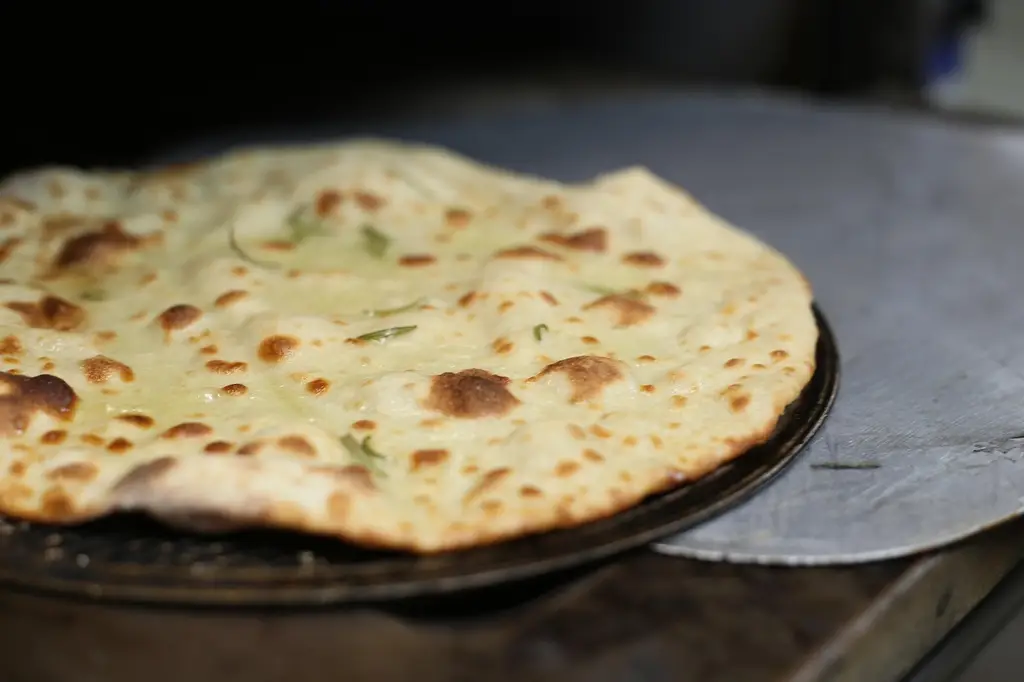 italian cuisine, flatbread, food, flatbread, flatbread, flatbread, flatbread, flatbread