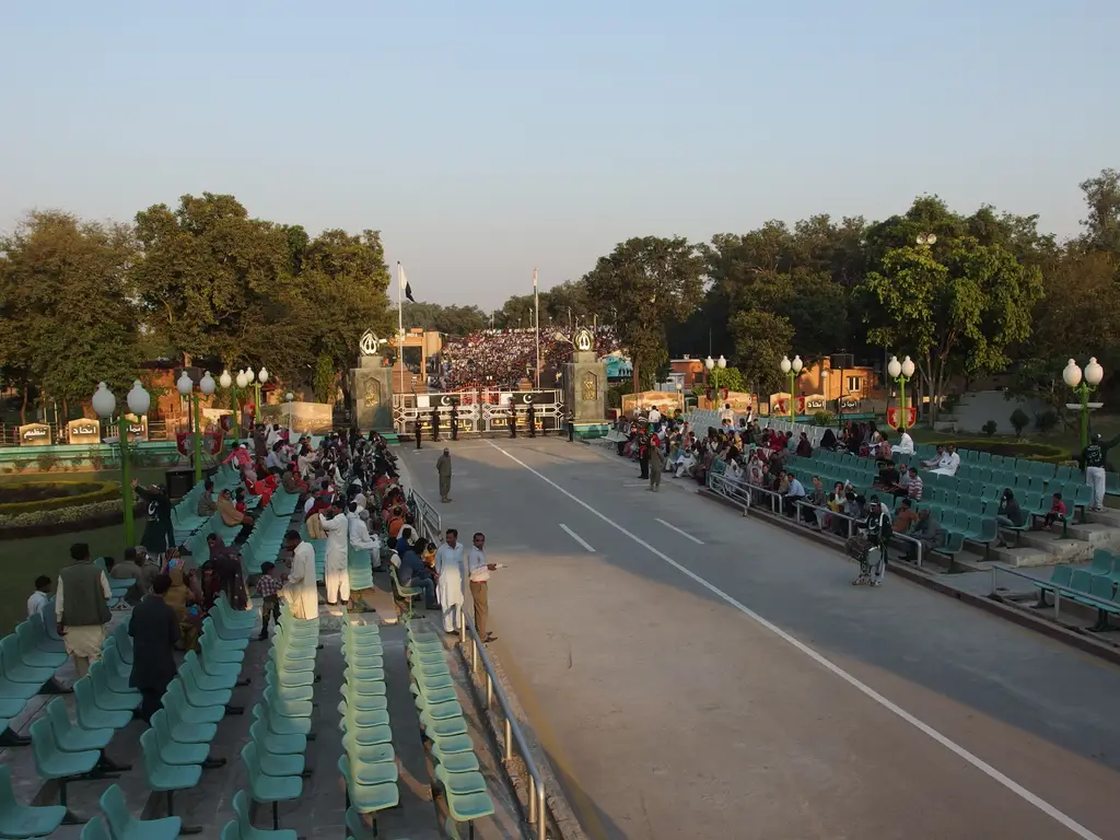 Ceremony @ Wagah Border @ Pakistan (15546761746)