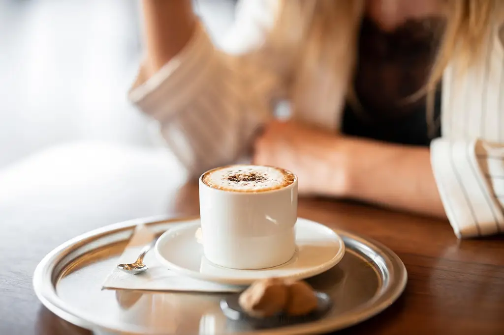 coffee, beverage, drink, cup, caffeine, espresso, cappuccino, breakfast, hot drink, hot beverage, hot coffee, coffee cup, food, delicious, restaurant, cafe