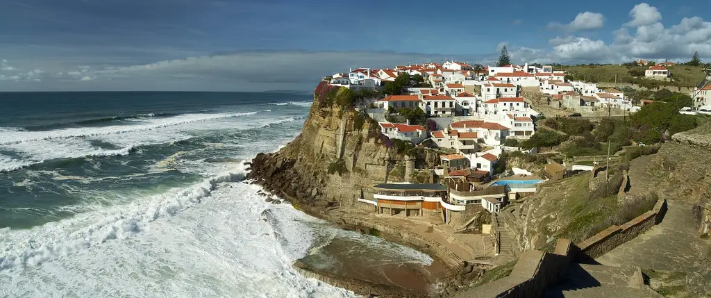 azenhas do mar, portugal, sea, cliff, mar, village, portuguese, azenhas, architecture, landmark, ocean, travel, sintra, coast, seaside, town, famous, lisbon, scenic, water, europe, atlantic, shore, cityscape, city, nature, place, houses, landscape, lisboa, iberia, coastal