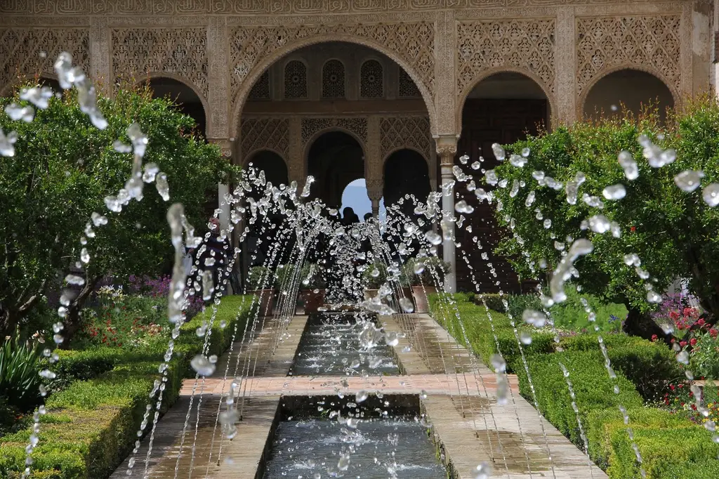 alhambra, source, nature, andalusia, granada, water, courtyard, spain