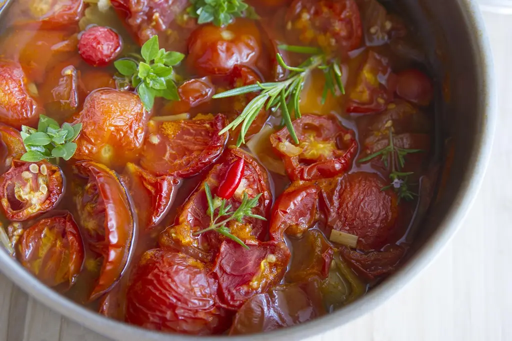 stewed tomatoes, dish, soup, italian cuisine, vegan, vegetarian, a healthy diet, soup, soup, soup, soup, soup, italian cuisine