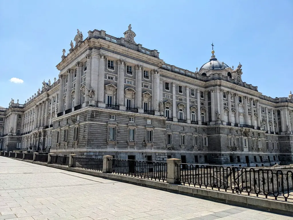 royal palace of madrid, cobblestones, madrid, spain, palacio real de madrid, summer
