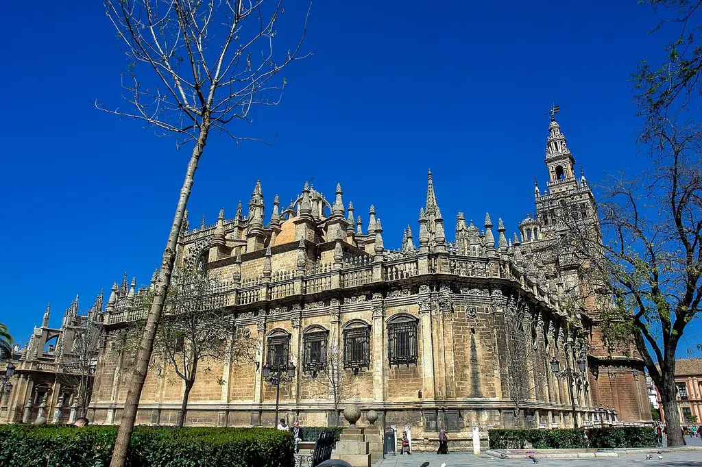 giralda, cathedral, seville, spain, monuments, andalusia, architecture, church, tourism, old construction, catholicism, religion, jaimepf, mico1996, giralda, seville, seville, seville, seville, seville, spain
