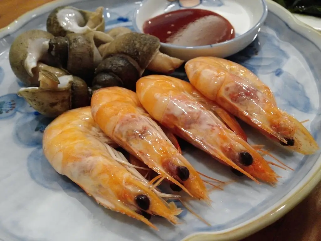shrimp, seafood, cooking, food, steamed shrimp, shrimp dish, food photography, biology, republic of korea, dining, conch, red pepper paste, restaurant, conch, conch, conch, conch, conch, restaurant