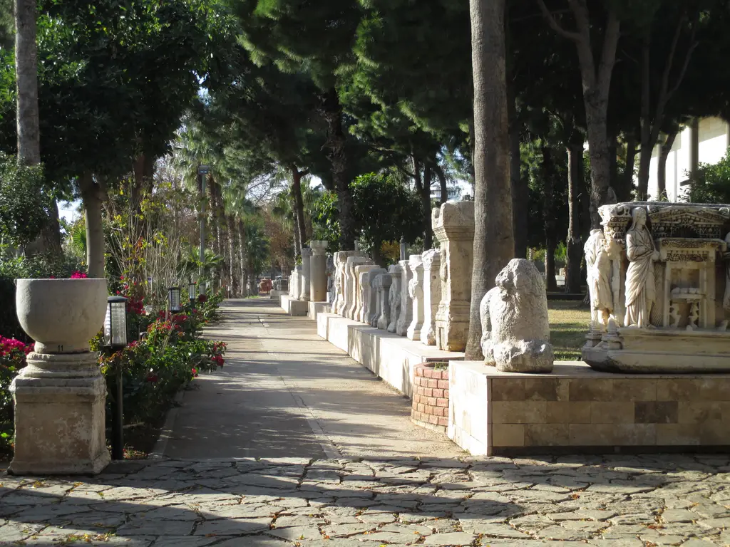 Antalya Müzesi - Museumsgarten