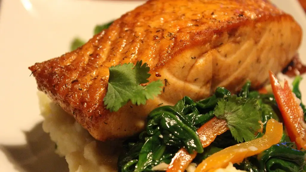 salmon dish, food, meal, restaurant, seafood, salmon dish, salmon dish, salmon dish, salmon dish, salmon dish