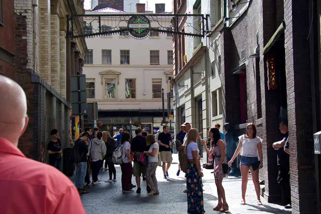 The Cavern quarter & pub, Mathew Street, Liverpool (2015-06-27 16.00.12 by Mario Sánchez Prada)