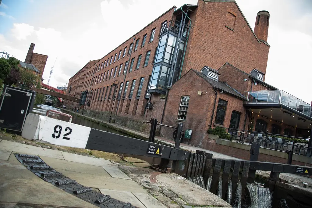 loch 92, nature, dukes 92, manchester, castlefield, canal, uk, england, water, british, old, deansgate, centre, waterway, britain, northern england, north west, lancashire, building, architechture