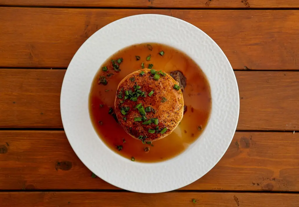 steak pie, gravy, food, pie, dish, meal, british cuisine, meat pie, lunch, delicious, tasty, steak pie, steak pie, steak pie, steak pie, steak pie, gravy, meat pie, meat pie, meat pie