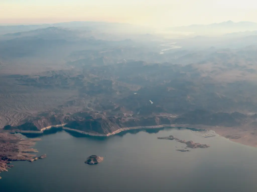 Lake Mead National Recreation Area, East of Las Vegas, Nevada (15394632154)