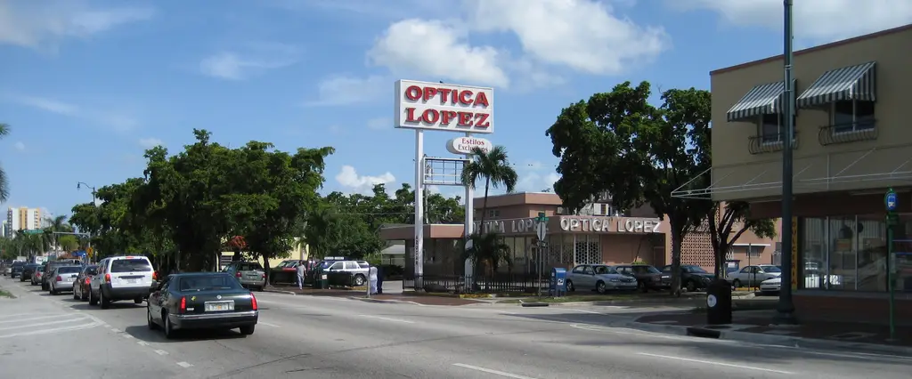 Little Havana Miami Oct 2006 Calle Ocho Optica Lopez