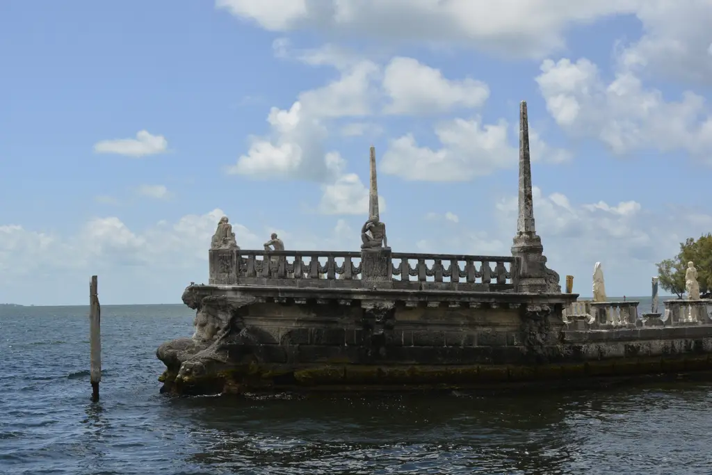 Stone barge, Vizcaya Museum and Gardens , Miami 060524 DSC6654