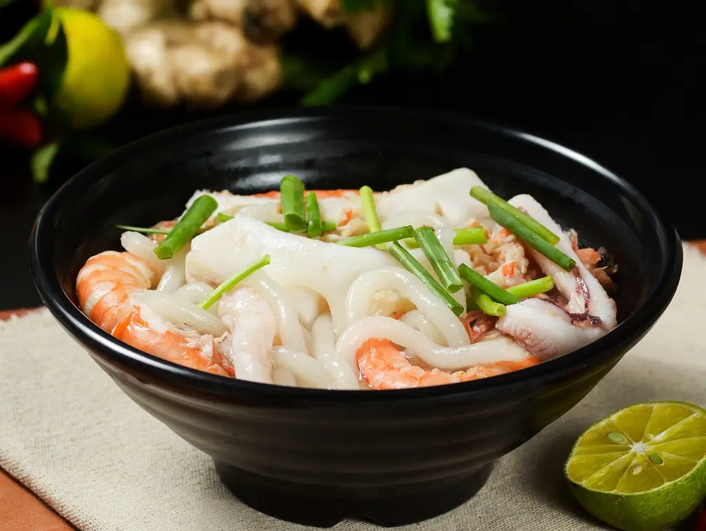 bread soup, soup, english food, vietnamese pho, pho, ball up, rice noodle, noodle, vietnam, bread, street food, vietnamese, pho, pho, pho, pho, pho
