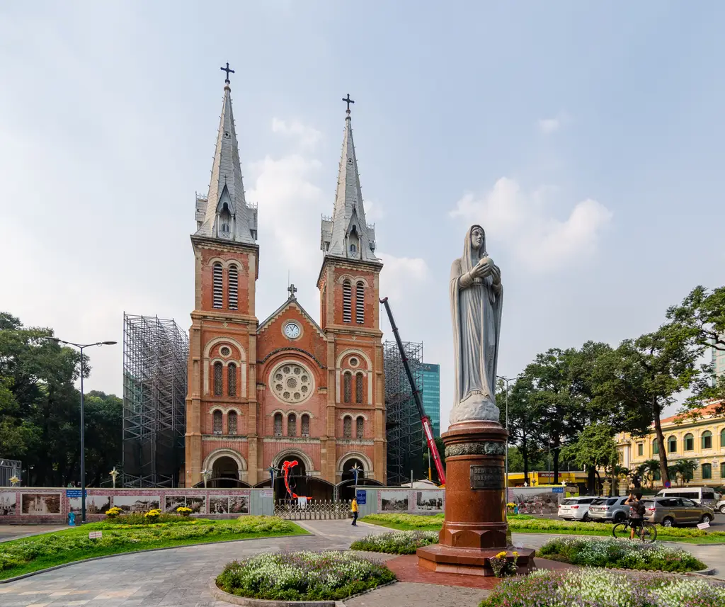 Ho Chi Minh City, Notre-Dame Basilica, 2020-01 CN-01
