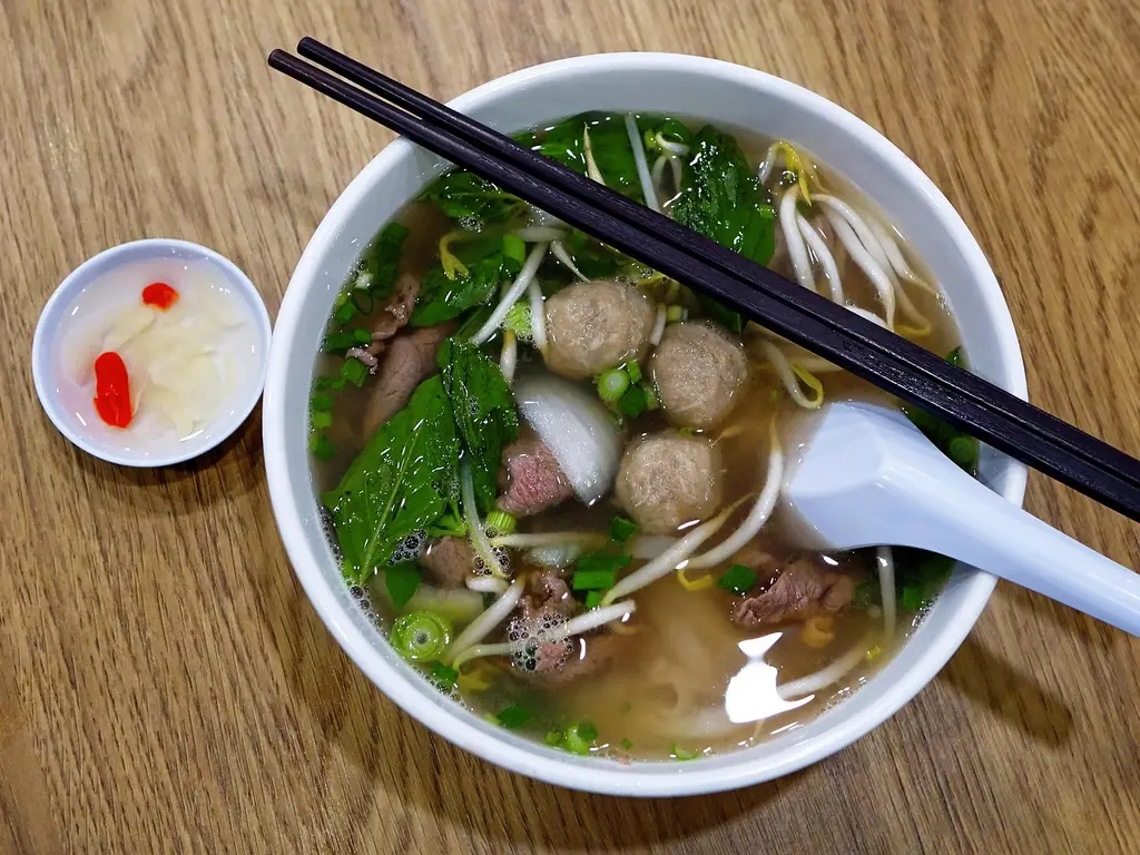 vietnam, rice noodles, beef, beef ball, asian, vegetable, bean sprouts, chopsticks, soup, delicious, brown vegetables, brown rice, soup, soup, soup, soup, soup