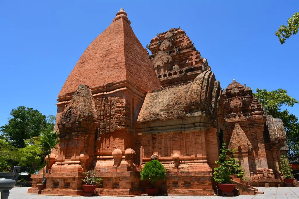 cham, po nagar, temple, ancient, vietnam, tower, religion, landmark, asia, history, indochina, architecture, travel, nha trang, po nagar, nha trang, nha trang, nha trang, nha trang, nha trang